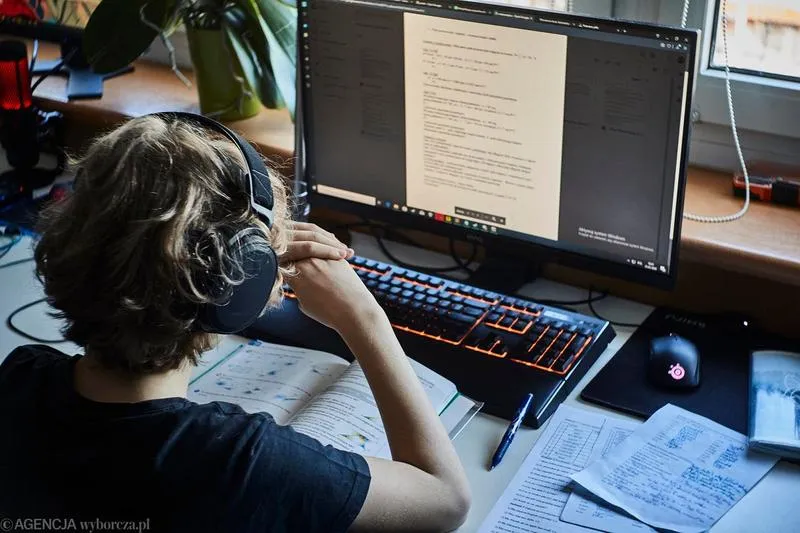 Wybór programu nauczania online